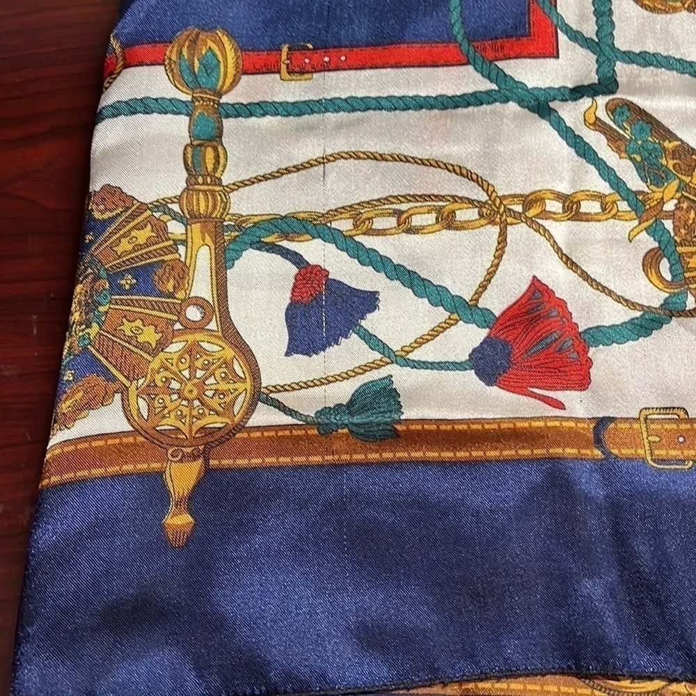 Scarf Green Navy Blue Red Gold Vintage 36” x 36” Soft Luxury Colors